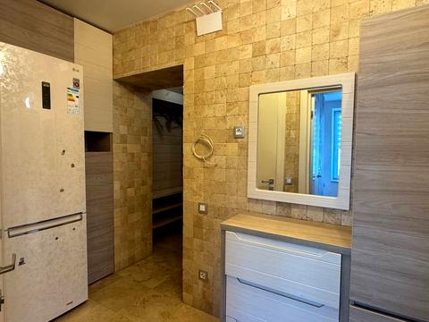 квартира по адресу Луговская ул., 248