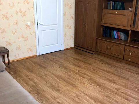 квартира за адресою Анни Ахматової вул., 35-Б