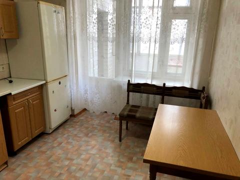 квартира за адресою Анни Ахматової вул., 35-Б