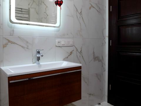 будинок за адресою Озерна, 2А