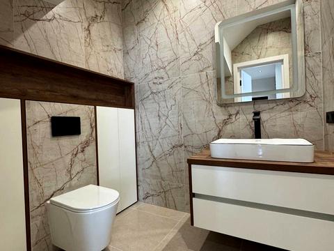 будинок за адресою Горіхова, 25