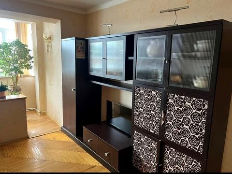 кімната за адресою Героїв 101-ї Бригади вул. (Олексія Бестужева-Рюміна), 12