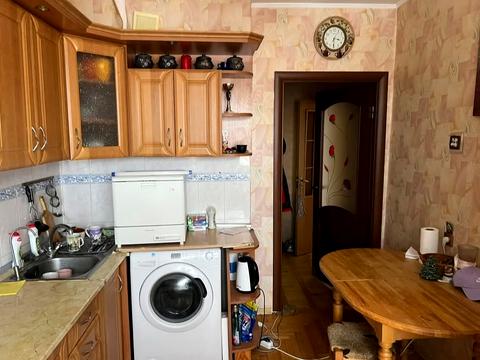 кімната за адресою Героїв 101-ї Бригади вул. (Олексія Бестужева-Рюміна), 12