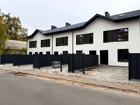 будинок за адресою Олени Теліги вул. (Лермонтова)