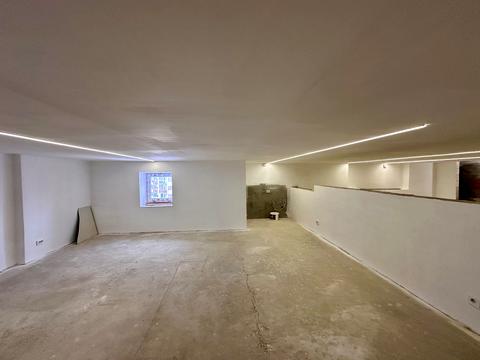 квартира за адресою Свободи бульв., 2