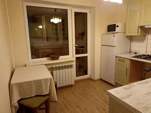 квартира за адресою Академіка Глушкова просп., 26