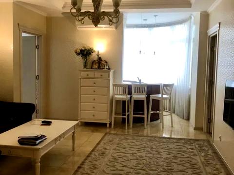 квартира за адресою В'ячеслава Чорновола вул., 27