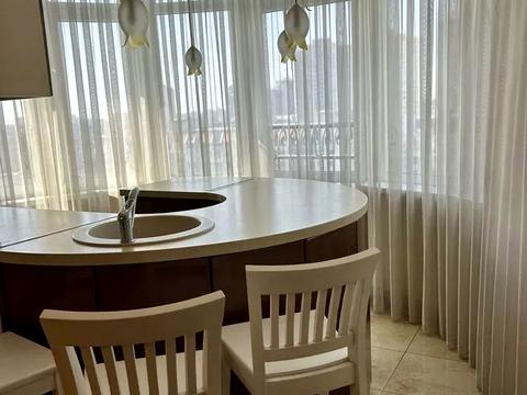 квартира за адресою В'ячеслава Чорновола вул., 27