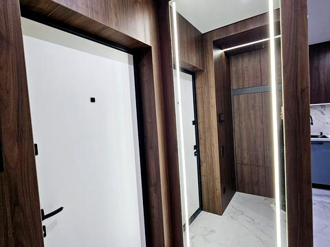 квартира за адресою Київ, Салютна вул., 2к24