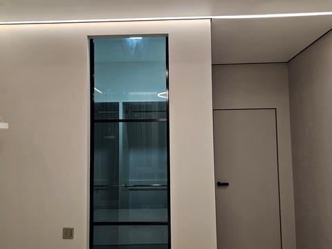 квартира за адресою Київ, Салютна вул., 2к24