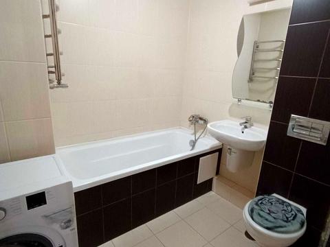 квартира за адресою Яновського вул., 98