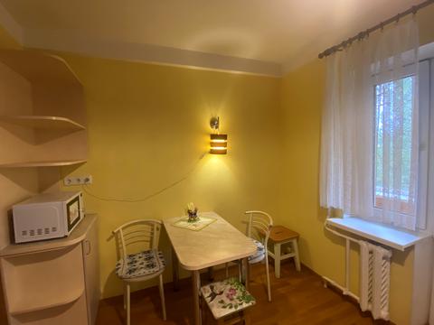 квартира за адресою Миколи Ушакова вул., 10