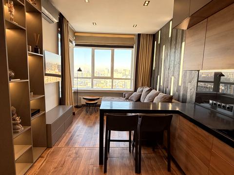 квартира за адресою Джона Маккейна вул. (Івана Кудрі), 7