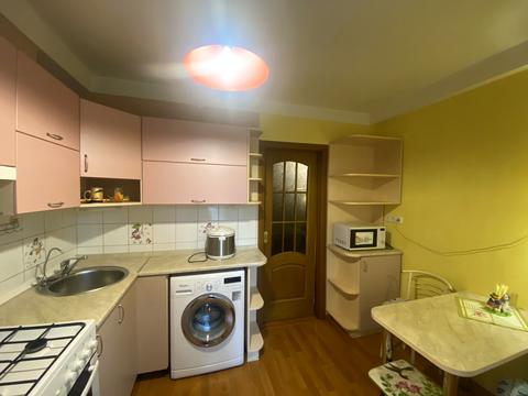 квартира за адресою Миколи Ушакова вул., 10