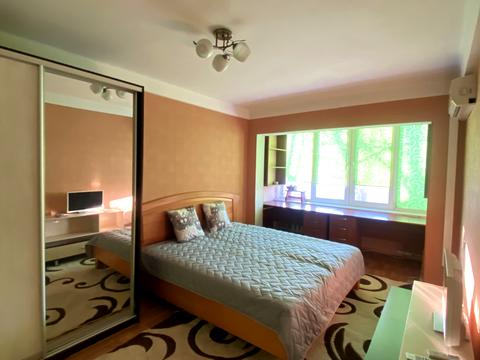 квартира за адресою Миколи Ушакова вул., 10