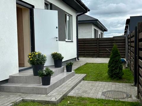 будинок за адресою Сонячна