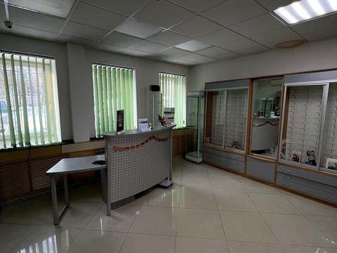 комерційна за адресою Михайля Семенка вул. (Чайковська), 24