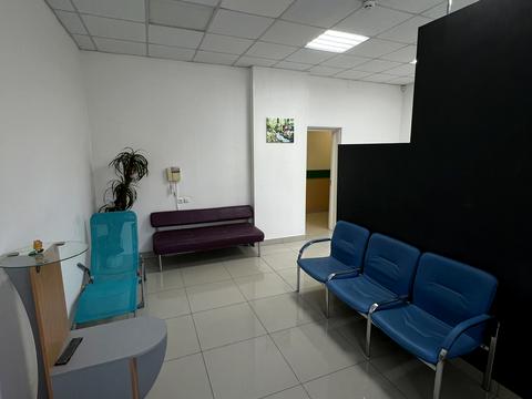 комерційна за адресою Михайля Семенка вул. (Чайковська), 24