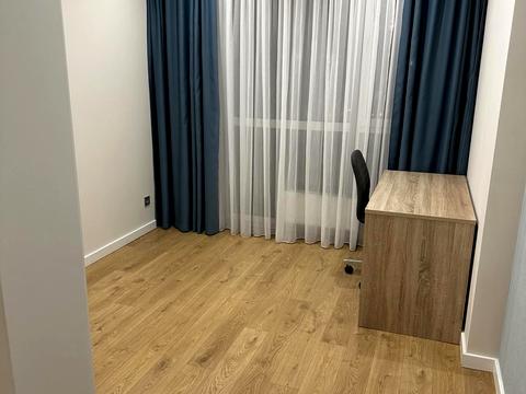 квартира за адресою Салютна вул., 2к2