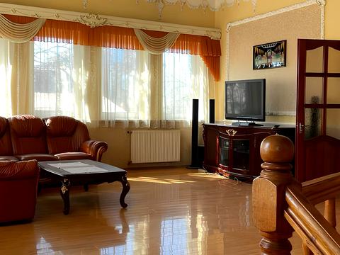 дом по адресу Леси Украинки ул., 70