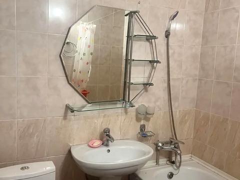 квартира за адресою Кропивницького вул., 10