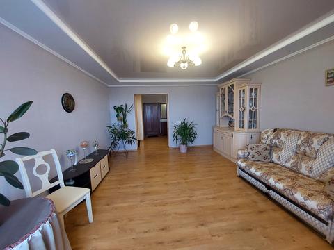 квартира по адресу Героев Украины просп. (Героїв Сталінграду), 13-Е