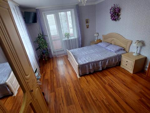 квартира по адресу Героев Украины просп. (Героїв Сталінграду), 13-Е