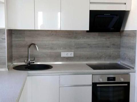 квартира за адресою Соборності просп. (Возз'єднання), 17 к2