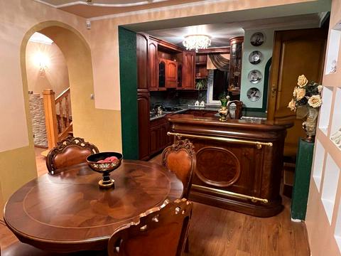 будинок за адресою Проїзна вул., 8