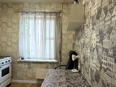 квартира за адресою Олександра Махова вул. (Жолудєва), 1-Г