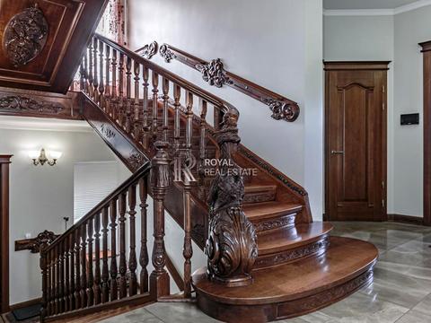 дом по адресу Петропавловская ул.