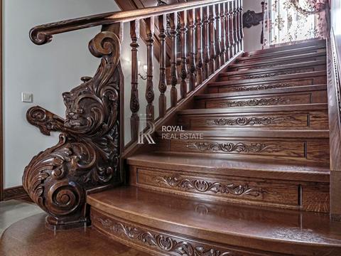 дом по адресу Петропавловская ул.