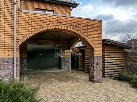 дом по адресу Петропавловская ул.