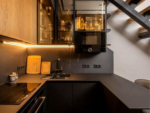 квартира за адресою Регенераторна вул., 4 к4