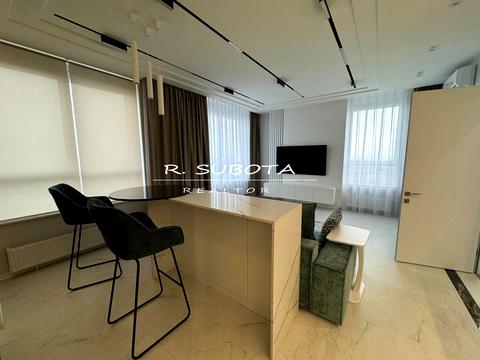 квартира за адресою Зоряний бульв., 1м