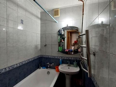 квартира за адресою Гімназійна набережна вул. (Червоношкільна набережна), 18