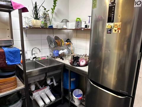 комерційна за адресою Володимира Мономаха вул. (Московська), 4