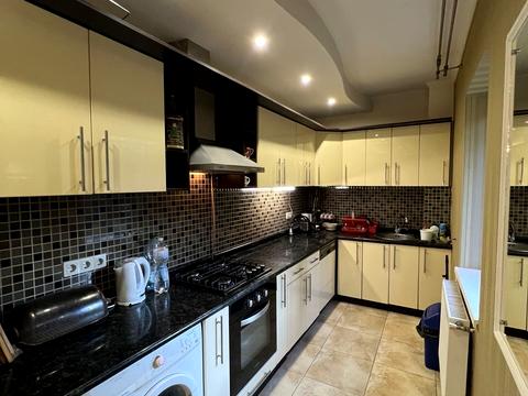 дом по адресу Підлісна