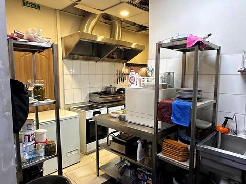 комерційна за адресою Володимира Мономаха вул. (Московська), 4