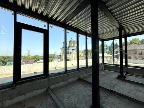 комерційна за адресою Ломаківська вул. (Мічуріна), 15