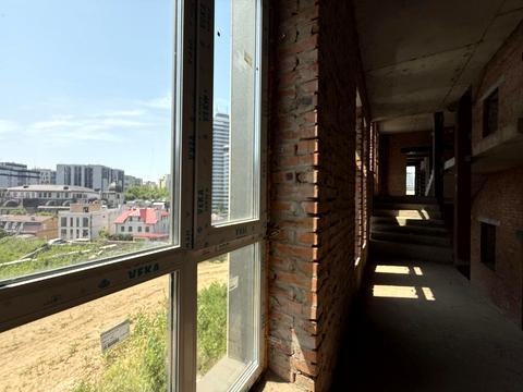 комерційна за адресою Ломаківська вул. (Мічуріна), 15