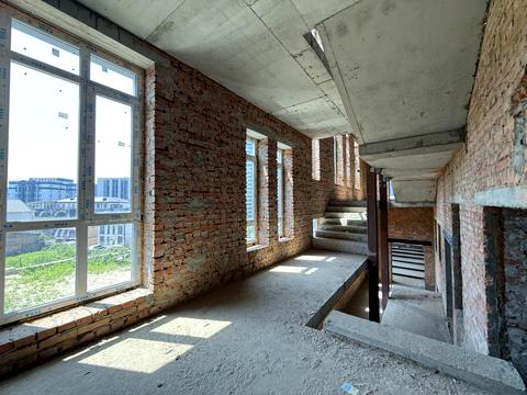 комерційна за адресою Ломаківська вул. (Мічуріна), 15