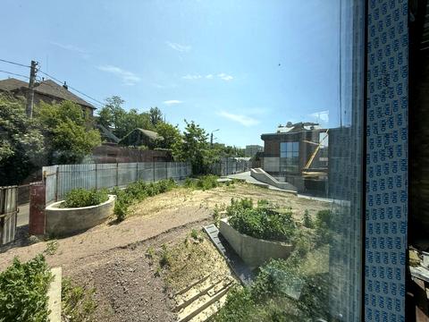 комерційна за адресою Ломаківська вул. (Мічуріна), 15