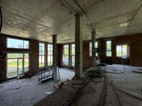 комерційна за адресою Ломаківська вул. (Мічуріна), 15