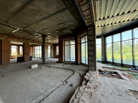 комерційна за адресою Ломаківська вул. (Мічуріна), 15