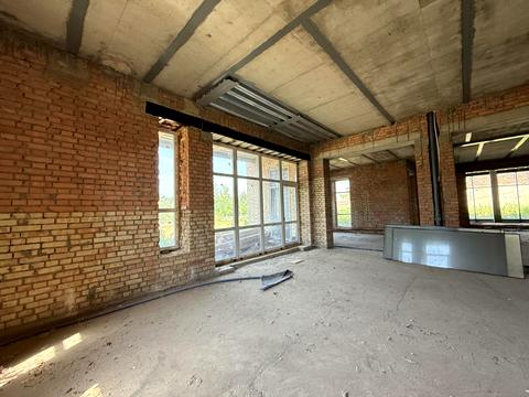 комерційна за адресою Ломаківська вул. (Мічуріна), 15