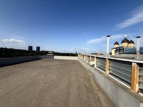 комерційна за адресою Ломаківська вул. (Мічуріна), 15