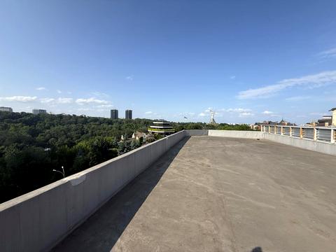 комерційна за адресою Ломаківська вул. (Мічуріна), 15