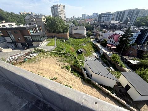 комерційна за адресою Ломаківська вул. (Мічуріна), 15