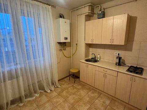 квартира за адресою Торгова вул., 25